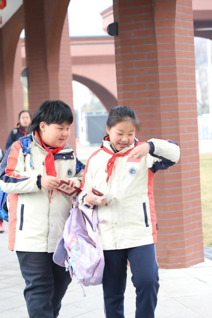 生活中的趣事 小学_趣事小学生活中的事情_小学生活发生的趣事