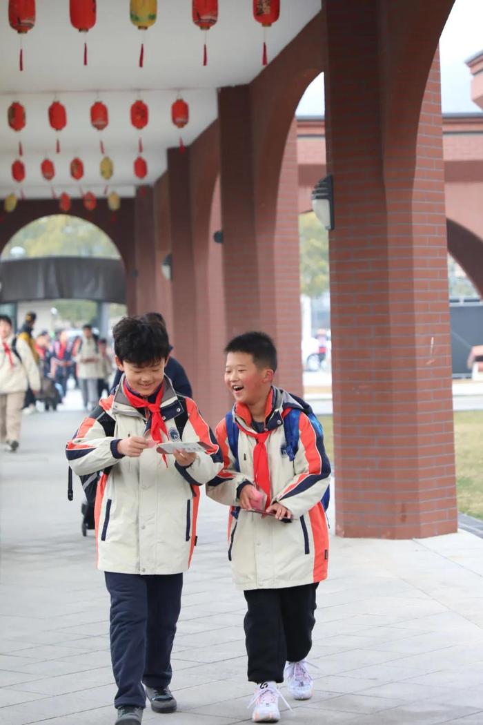 趣事小学生活中的事情_小学生活发生的趣事_生活中的趣事 小学